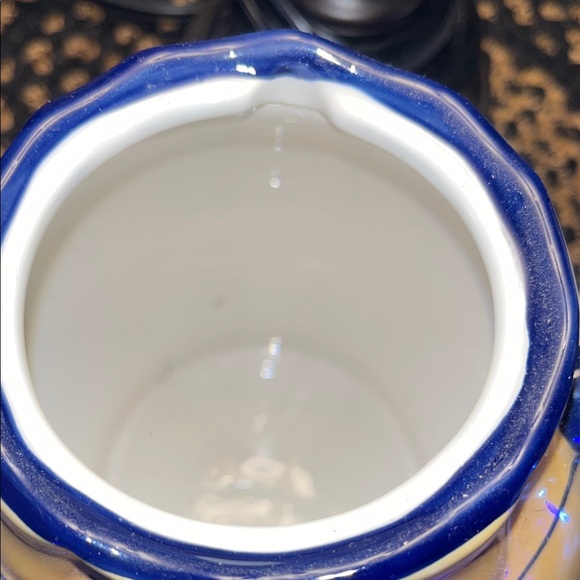 Cracker Barrel Yellow and Blue Rooster Ceramic Teapot - Picture 5 of 8